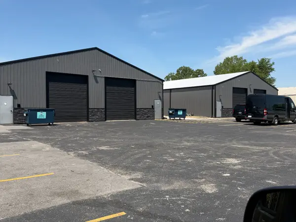 15526 Wentworth AVE, South Holland, IL 60473