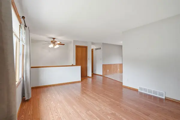355 7th ST, Jesup, IA 50648
