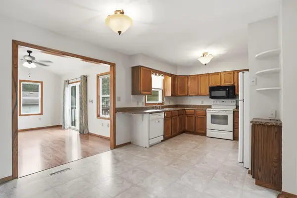 355 7th ST, Jesup, IA 50648