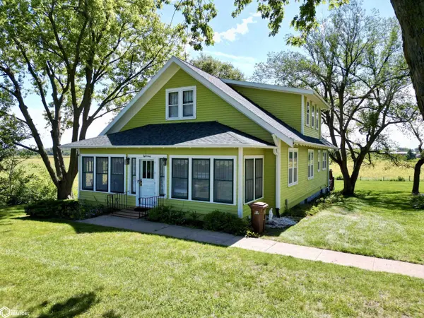 860 E Anthony ST, Carroll, IA 51401