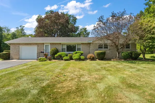 174 Longwood DR, La Porte, IN 46350