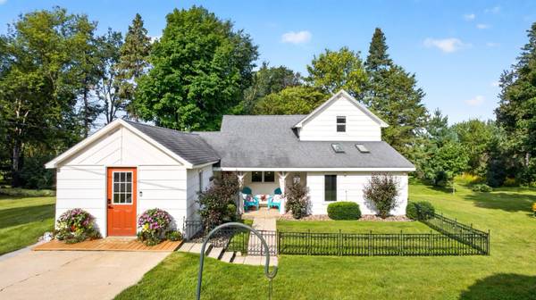 10418 County Road 26 SW, Byron, MN 55920