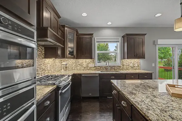 16535 Eventide WAY, Lakeville, MN 55044
