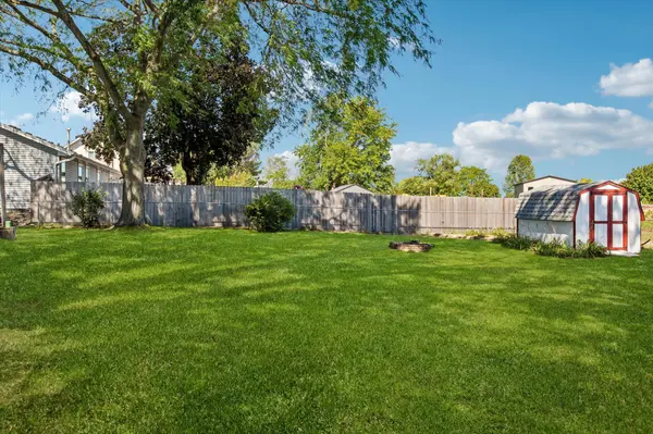 8630 81st ST S, Cottage Grove, MN 55016