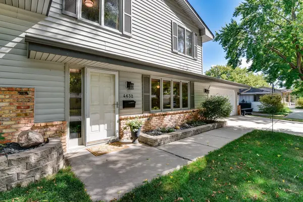 4632 Oregon AVE N, New Hope, MN 55428