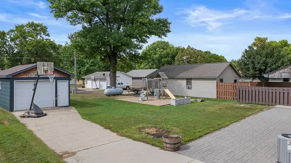 305 E 3rd ST, Minneota, MN 56264