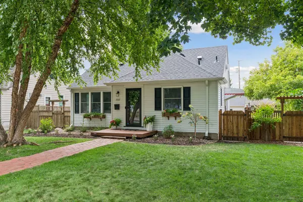 5512 James AVE S, Minneapolis, MN 55419