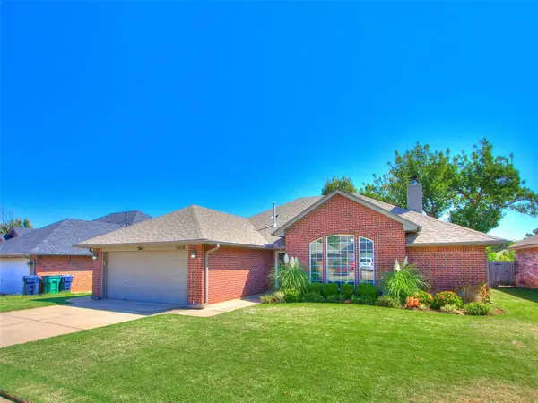 18116 Chestnut Oak DR, Edmond, OK 73012
