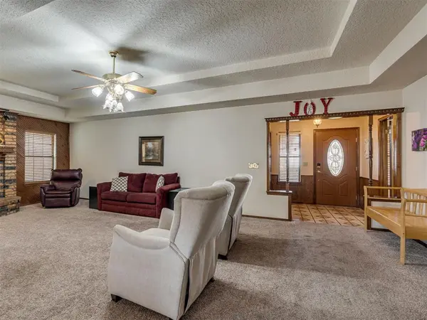 1708 Shannon DR, Midwest City, OK 73130