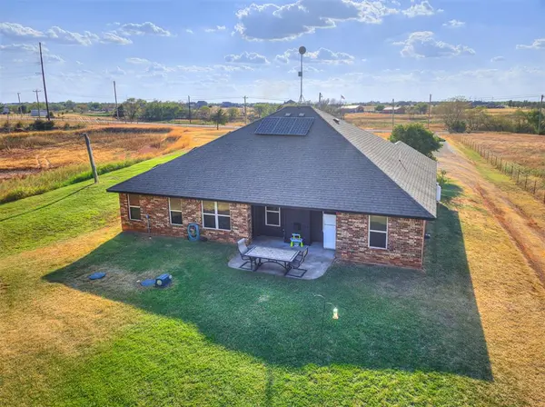 30191 N 2970 RD, Cashion, OK 73016