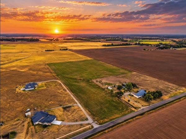 1616 N Gregory RD, Yukon, OK 73099