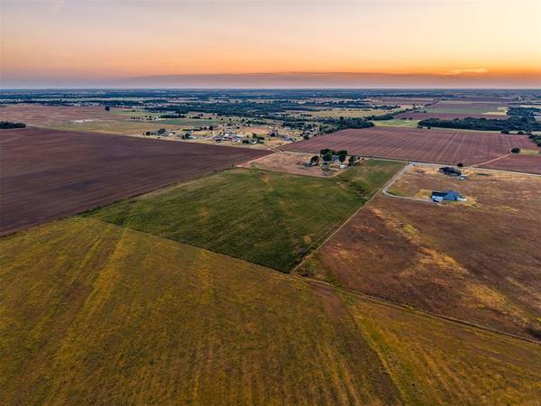 1616 N Gregory RD, Yukon, OK 73099