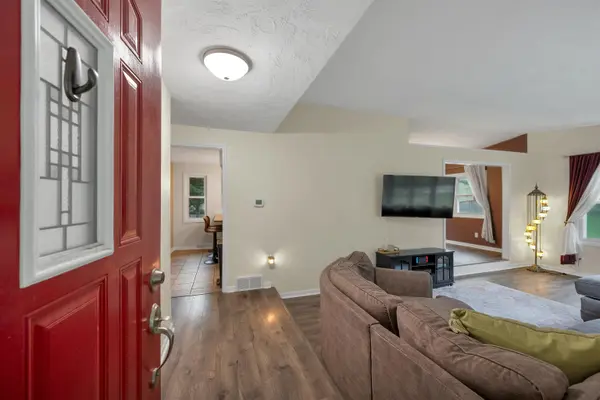 158 WINCHESTER WAY, Green Bay, WI 54302