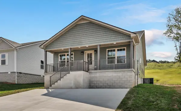 1166 Tybee Dr, Clarksville, TN 37042
