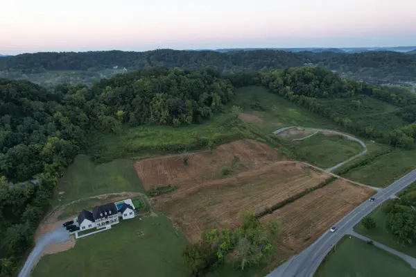 1952 Carters Creek Pike, Franklin, TN 37064