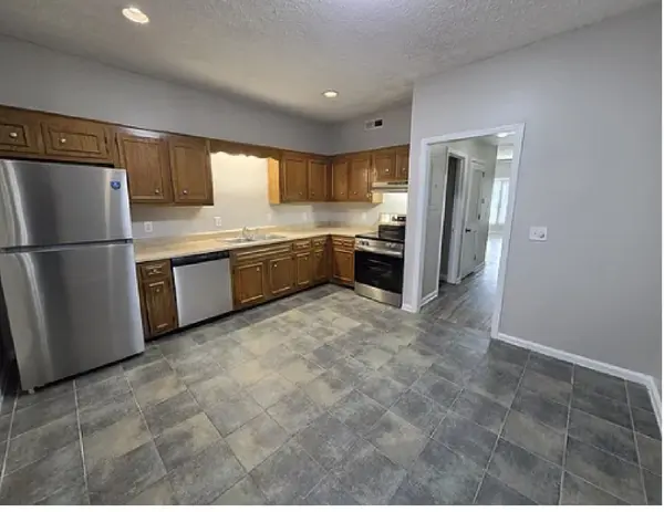 301 Hickory Pl, Nashville, TN 37214
