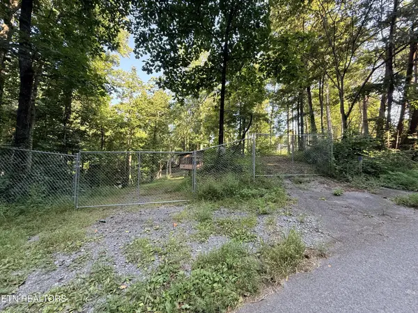 1465 Hickory Star Rd, Maynardville, TN 37807