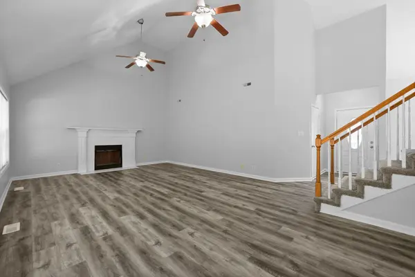 79 West Dr, Clarksville, TN 37040