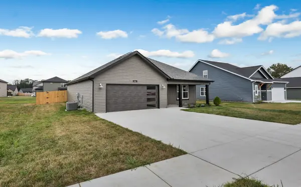 382 Galway Dr, Clarksville, TN 37042