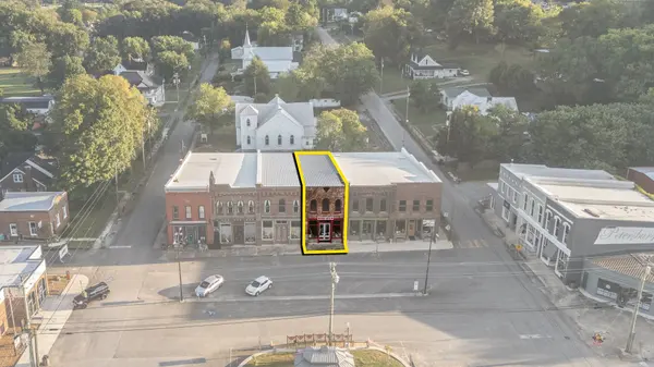 204 Southside Sq, Petersburg, TN 37144