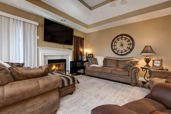 314 Trout RD, Ozark, MO 65721