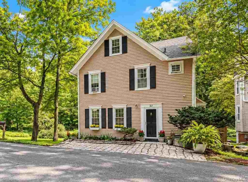 27 Mill River RD, Chappaqua, NY 10514