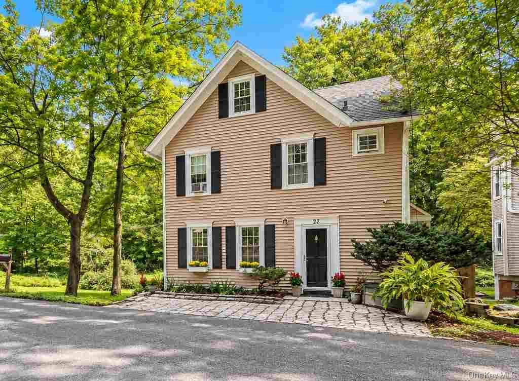 27 Mill River RD, Chappaqua, NY 10514
