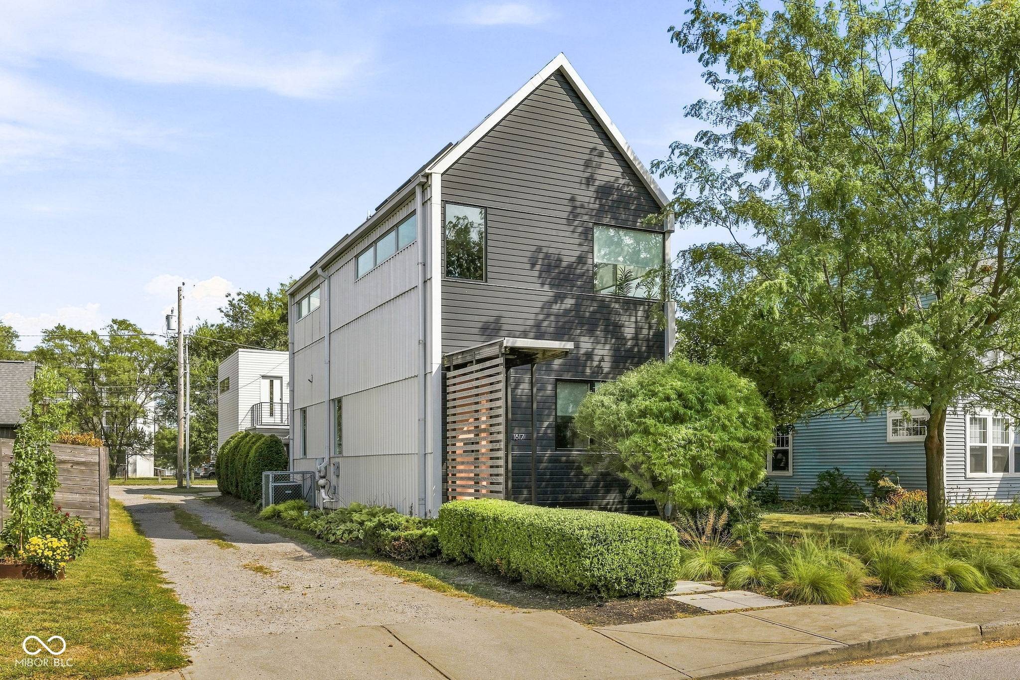 1617 Cornell AVE, Indianapolis, IN 46202