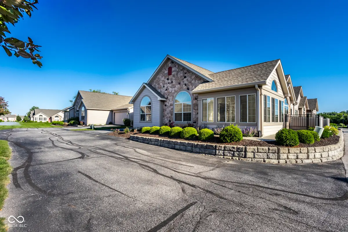 7910 King Post DR, Indianapolis, IN 46237