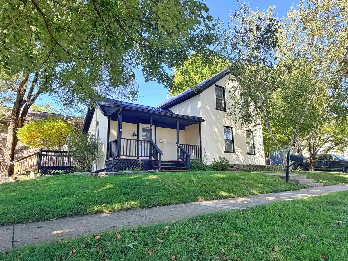 503 S Mill ST, Decorah, IA 52101