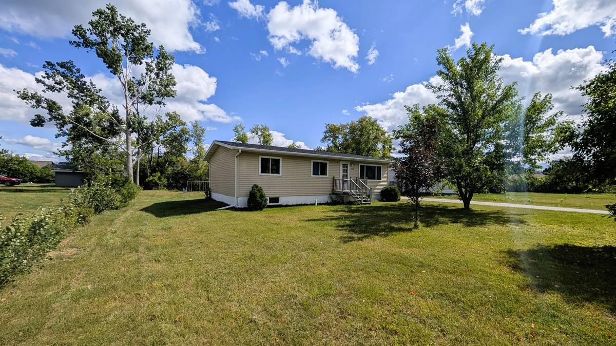 216 Stoner AVE SE, Bemidji, MN 56601
