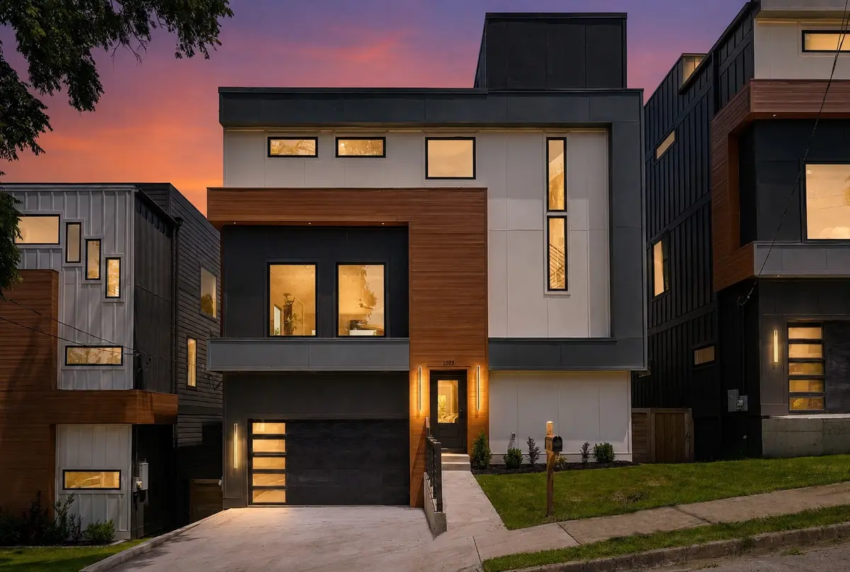1005 Glenview Dr, Nashville, TN 37206