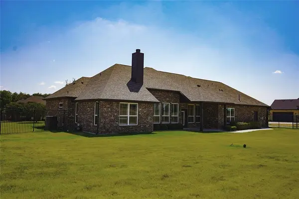 7061 Whispering Oaks, Mckinney, TX 75071