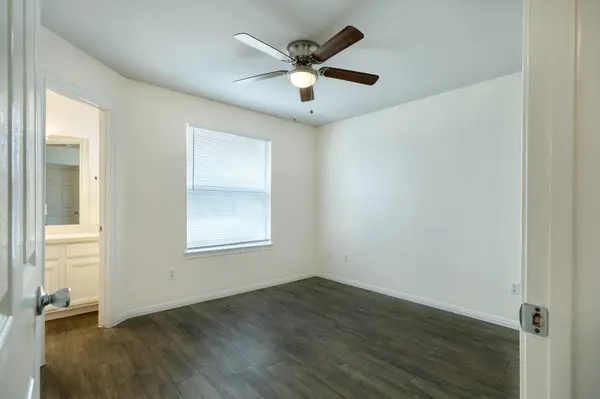 640 Fallen Oak DR, Bertram, TX 78605
