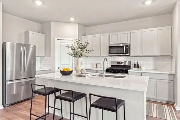 153 Ayres Horn, Cedar Creek, TX 78612