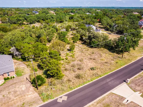 2722 Leslie LN, San Marcos, TX 78666