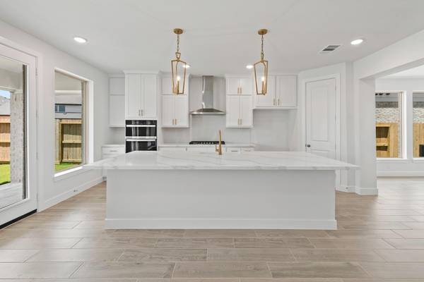8116 Royal Mint CV, Lago Vista, TX 78645