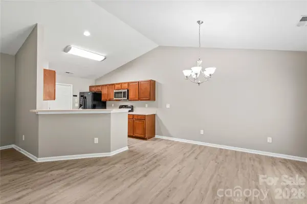 2457 Marthas Ridge DR, Statesville, NC 28625