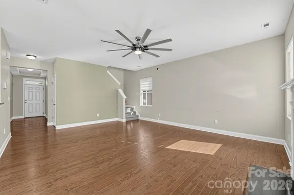 284 Oakbourne LN, Rock Hill, SC 29732