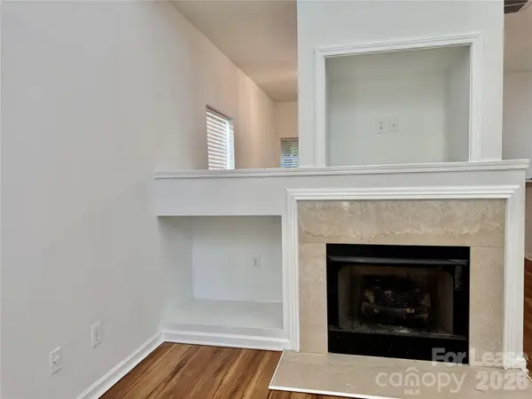 4058 Glenlea Commons DR, Charlotte, NC 28216