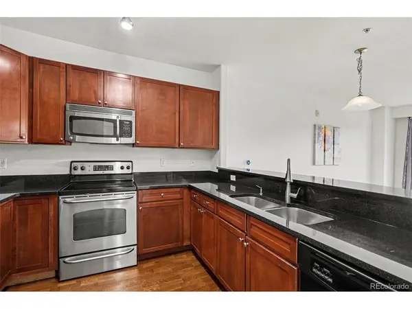 9039 E Panorama #C205, Englewood, CO 80112
