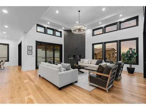 8103 Raphael, Littleton, CO 80125