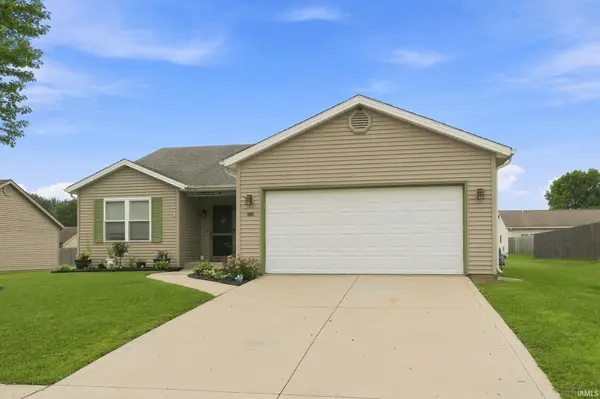 509 Kathryns CT, Kendallville, IN 46755-2877