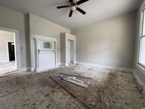 427 S Bedford AVE, Evansville, IN 47713