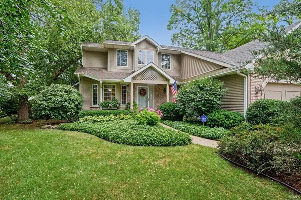 53052 Fernwood DR, South Bend, IN 46637-4524