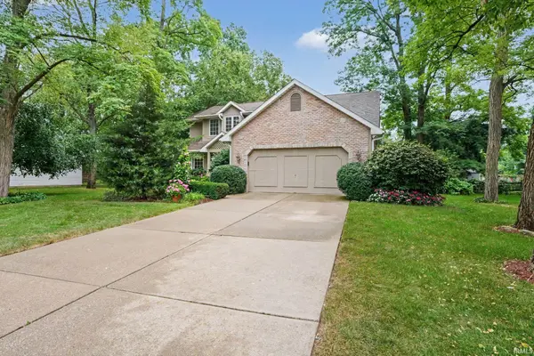 53052 Fernwood DR, South Bend, IN 46637-4524