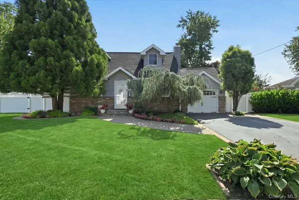 151 New York AVE, West Babylon, NY 11704