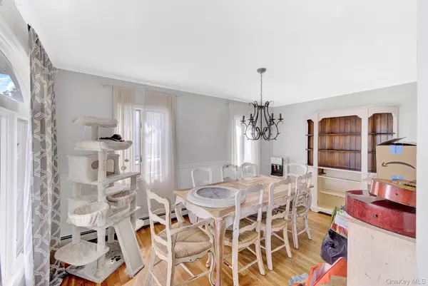63 Cedarhurst AVE, Point Lookout, NY 11569