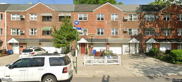 2515 150th ST, Flushing, NY 11354