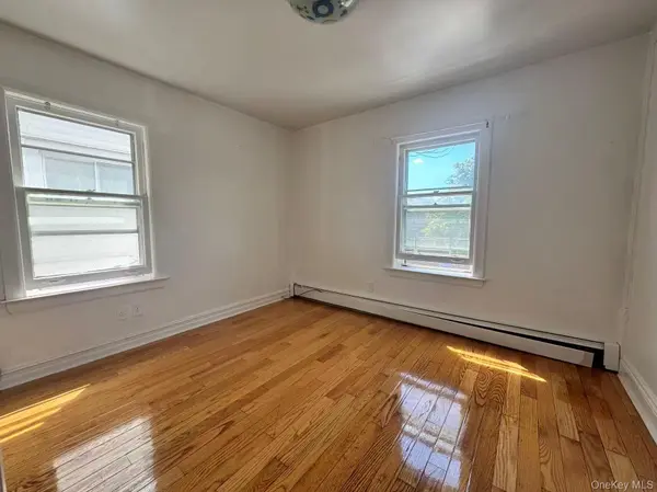 152-11 Roosevelt AVE, Flushing, NY 11354